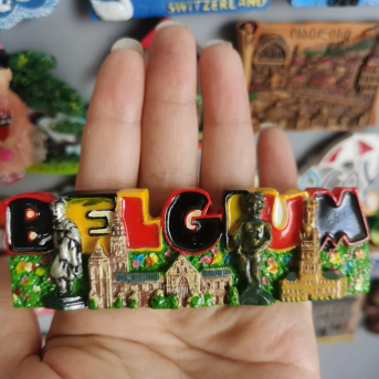 Calamite da frigo con stampa 3D dei monumenti e dei prodotti tipici del Belgio