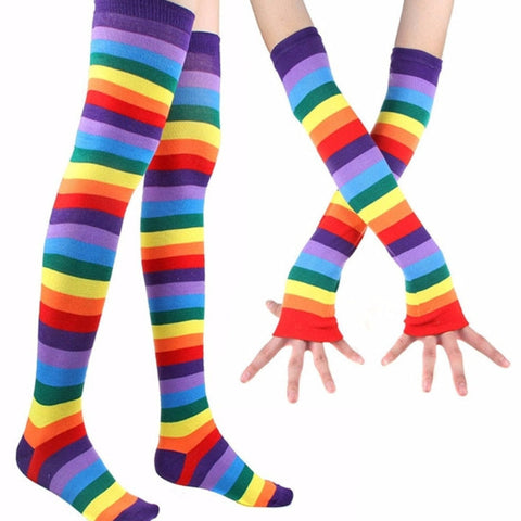 Set di calze e guanti lunghi con dita forate a righe arcobaleno