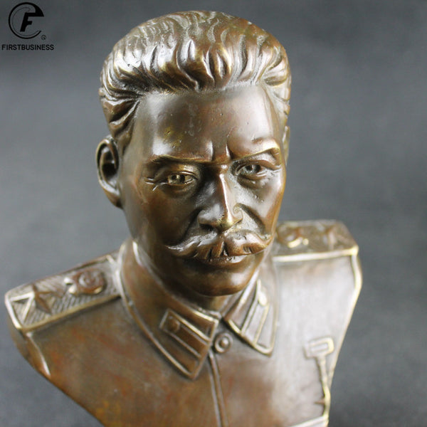 Busto in rame di Joseph Stalin