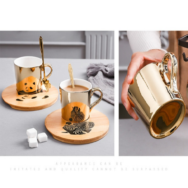 Set di tazze da caffè in ceramica riflettente