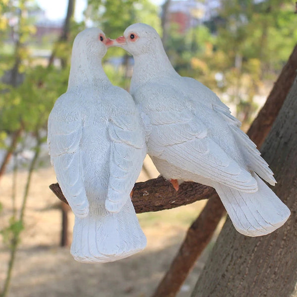 Statuette decorative da giardino a forma di piccioni