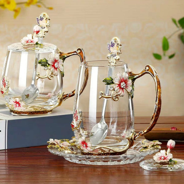 Set con teiera e tazze da tè “Vecchia Europa”