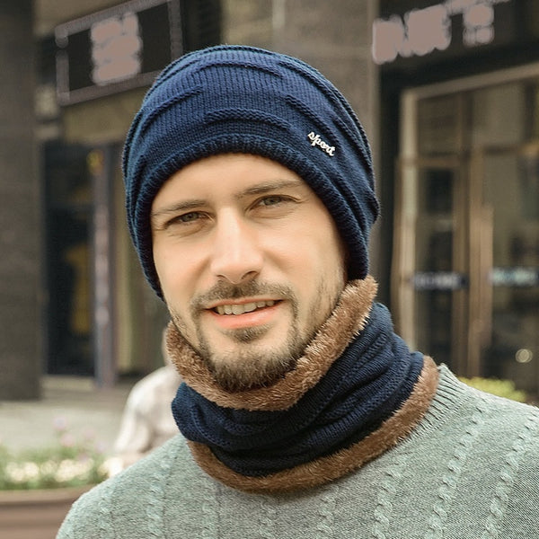 Cappello invernale con calda sciarpa scaldacollo per uomo