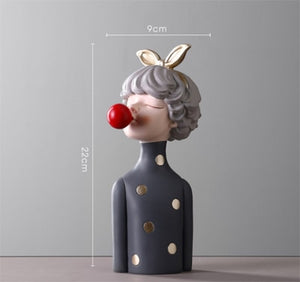 Decorazione casa -simpatica scultura ragazza con chewing gum in resina idea regalo ornamento moderno della casa