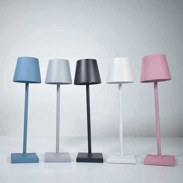 Lampada da tavolo a Led cordless "Design moderno"