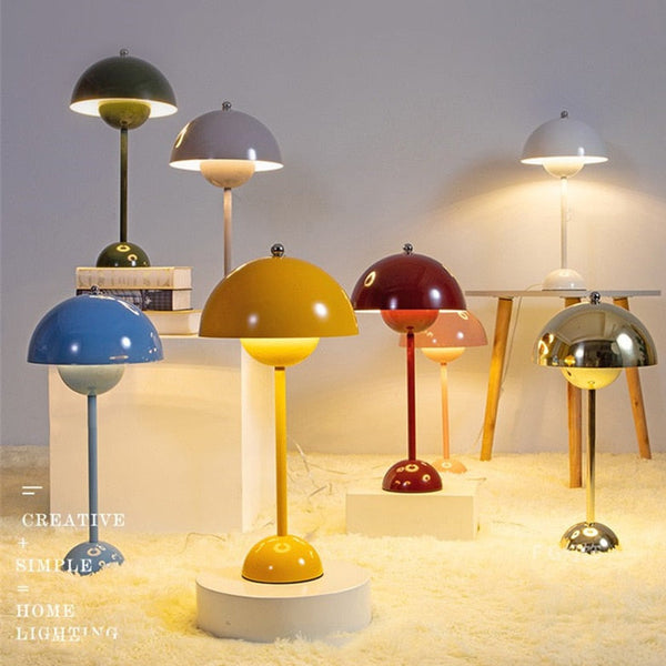 Lampada da tavolo a forma di fungo “design danese”